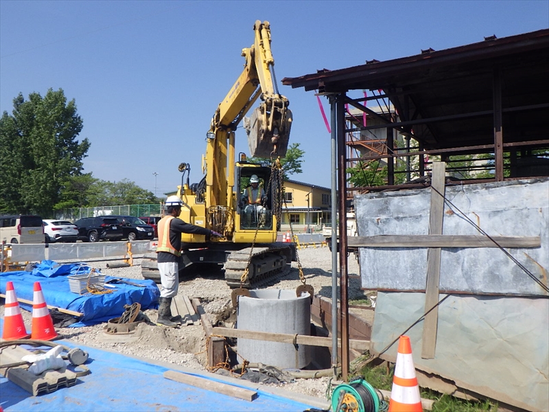 《令和５年度》朝陽小学校校地拡張事業 市道朝陽４３５号線道路築造工事